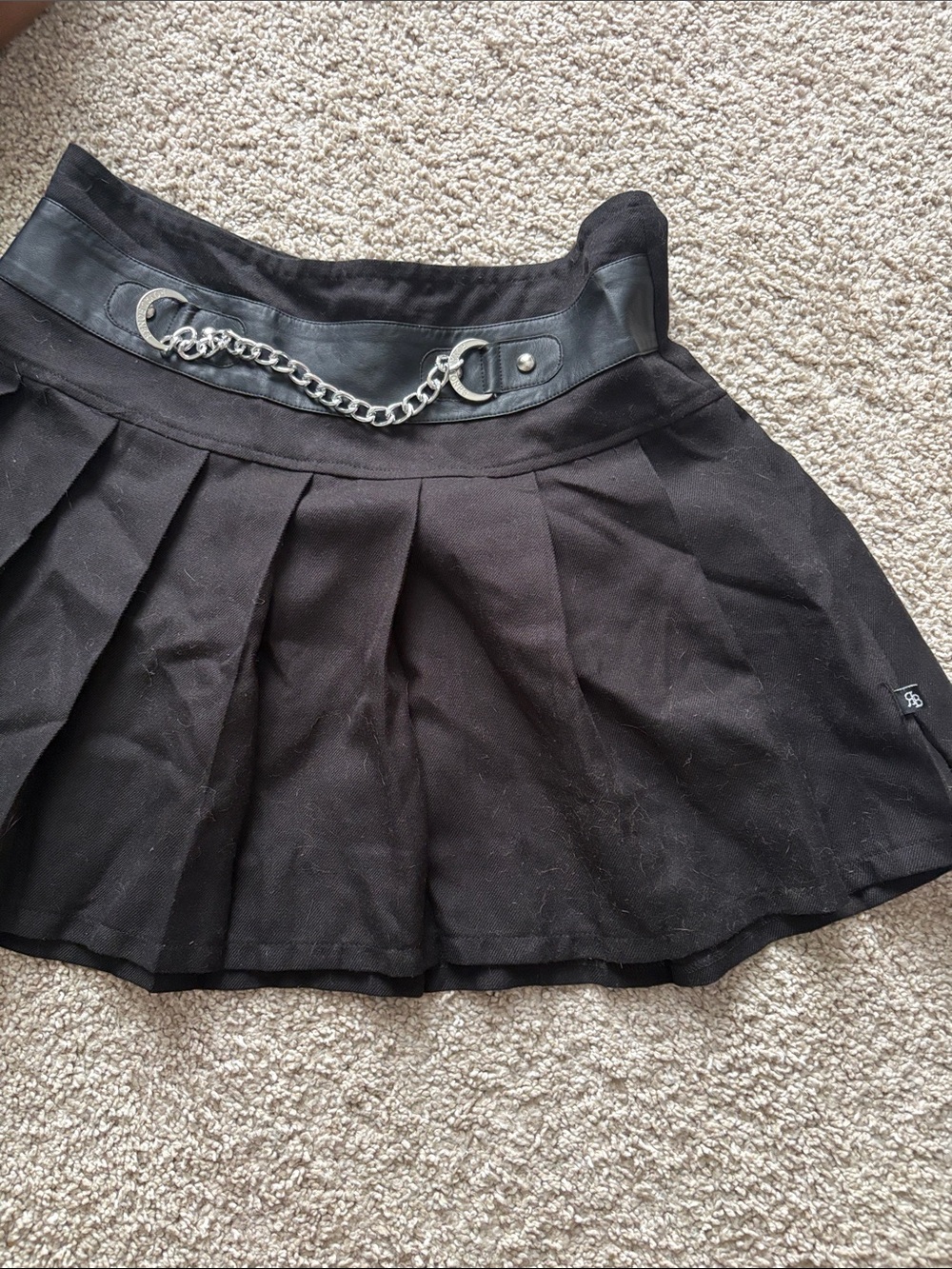 Black Pleated Mini Skirt with Chain